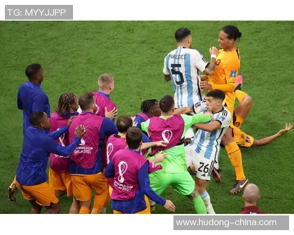 世界杯精彩对决切尔西大胜莱比锡红牌事件引发全场热议分析