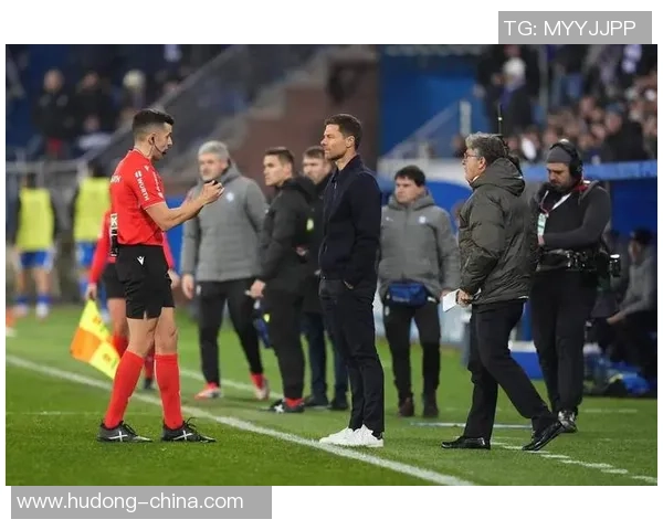 莱比锡狂胜马竞五球神扑引发争议判罚全场沸腾