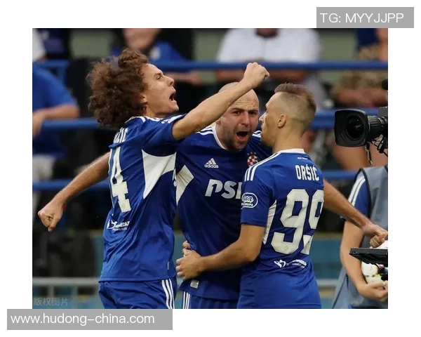 中超精彩对决尤文图斯大胜切尔西4比0补时进球点燃全场激情