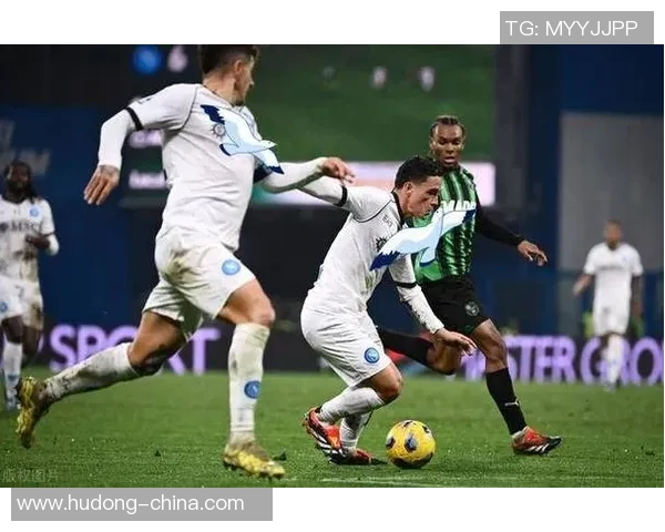 国王杯精彩对决那不勒斯大胜切尔西全场沸腾瞬间回顾