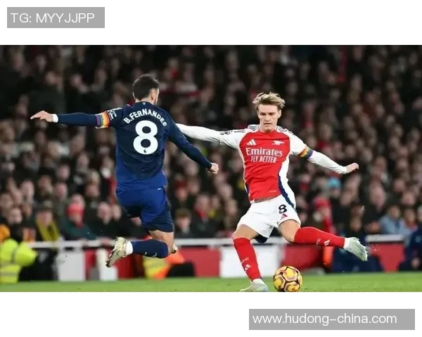 西甲焦点战曼联小胜阿森纳红牌争议引发全场热议