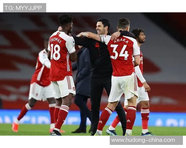 欧联杯热刺大胜阿森纳五球狂潮战术解析引发全场热议 欧联杯热刺大胜阿森纳五球狂潮战术解析引发全场热议