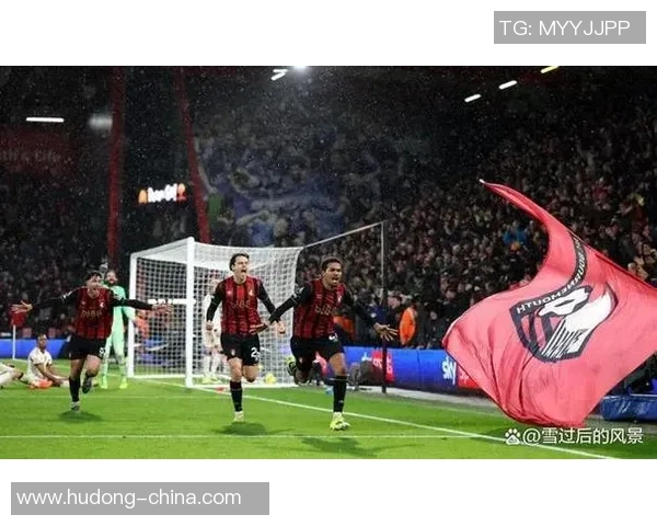 英超激战利物浦绝杀莱比锡补时进球引发争议判罚全场沸腾 英超激战利物浦绝杀莱比锡补时进球引发争议判罚全场沸腾