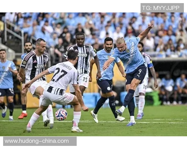 德甲激战：曼城狂胜多特蒙德红牌事件引发全场热议与战术分析