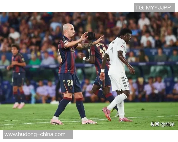 意甲激战曼联大胜皇马神奇扑救引发全场狂欢焦点解析