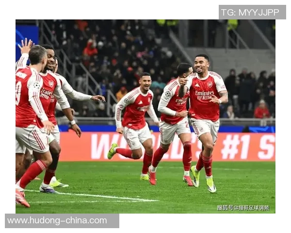 国米与阿森纳友谊赛战平赛场冷门瞬间引发热烈讨论