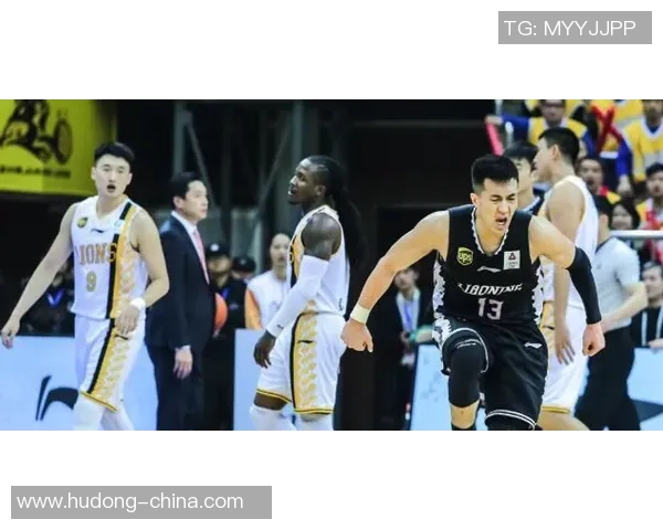 足总杯激战阿森纳逆转切尔西引发争议判罚全场沸腾