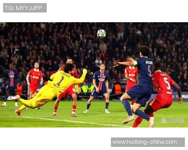 利物浦友谊赛大胜莱比锡红牌事件引发全场热议与讨论