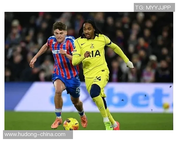 英超激战莱比锡在点球大战中险胜曼联引发全场狂欢