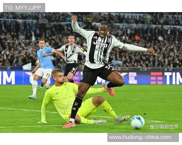 英超激战曼联大胜尤文乌龙球引发争议判罚全场沸腾 英超激战曼联大胜尤文乌龙球引发争议判罚全场沸腾